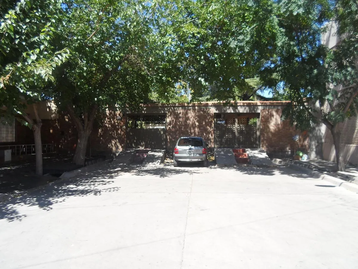 Turística San José Villa Mendoza Сasa de vacaciones